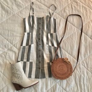 Striped Dress! Perfect for Spring and Summer